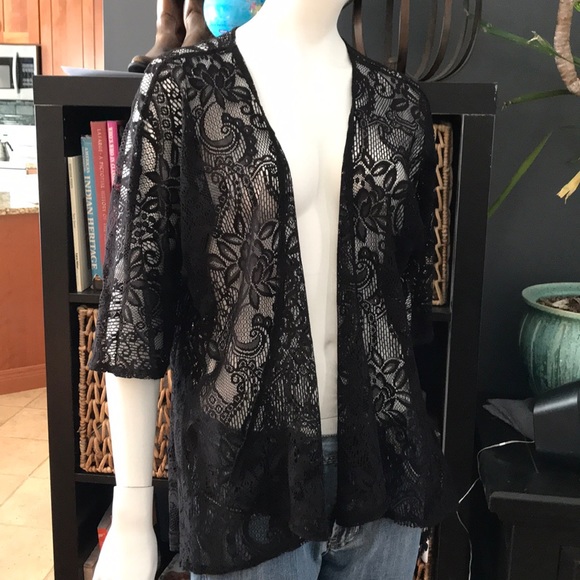 LuLaRoe Sweaters - LuLaRoe Lindsay